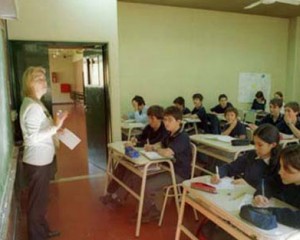 Habrá clases normalmente mañana.