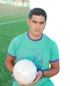 La estrategia del "Pampa" Rosané complicó a Ascasubi en el primer tiempo (foto de archivo).