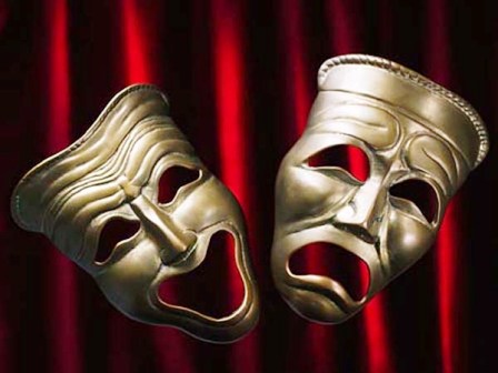 950352408_mascaras-del-teatro3
