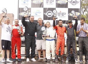 Edsel Bruno festeja en el podio de Alta Gracia.