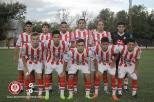 Alumni desplegó todo su nivel ante Ascasubi, pero quedó eliminado.