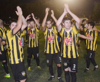 Ascasubi saluda