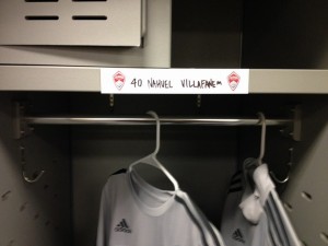 Con rótulo propio. Vestuario de los Colorado Rapids (foto de Facebook).