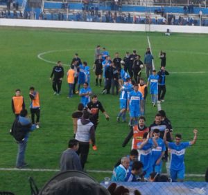 Retiro glorioso de "9", que ganó la primera final.