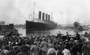 rms-titanic-southampton2-001