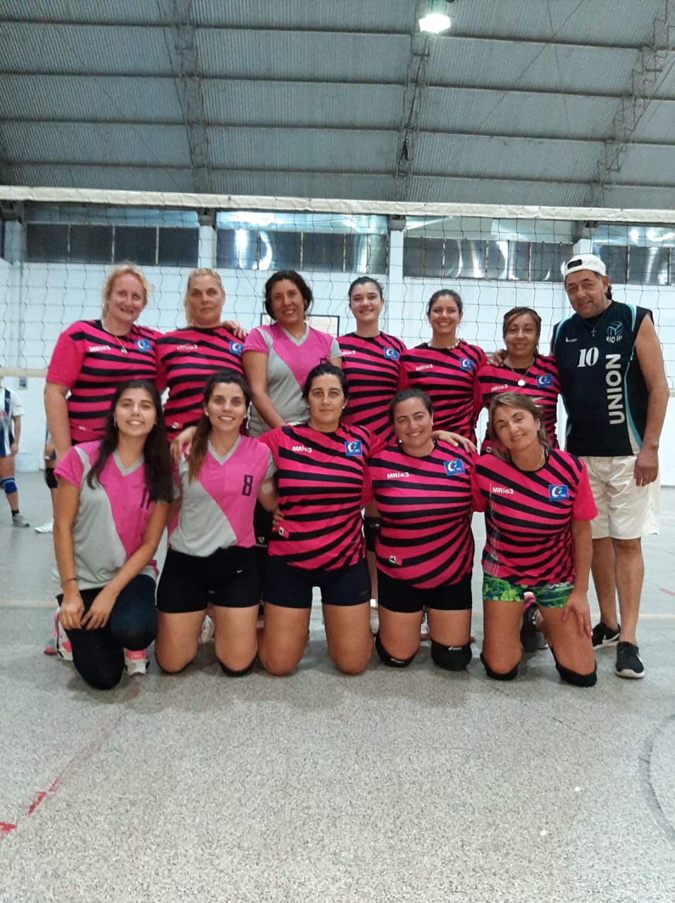 Muni R3 femenino