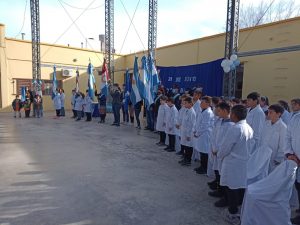 Día de la Bandera 13