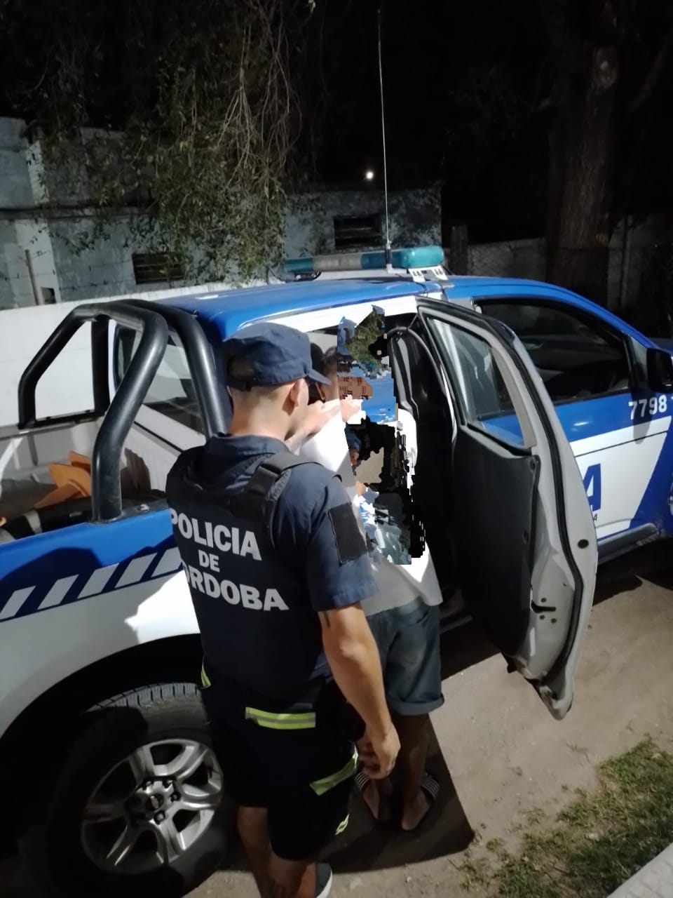 Policía 9