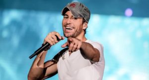 1525443129031enrique-iglesias