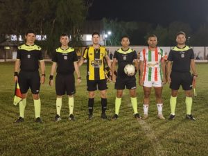 Árbitros con capitanes