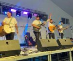 RAZA CRIOLLA, CON BATERÍA Y GUITARRA ELÉCTRICA, PROPUESTA DE ESTE VIERNES PARA LA EXPO